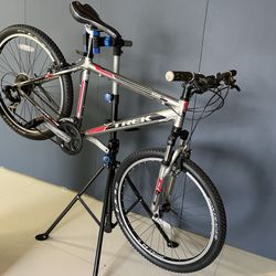 Trek 350 Mountain Bike for Sale in Delray Beach FL OfferUp