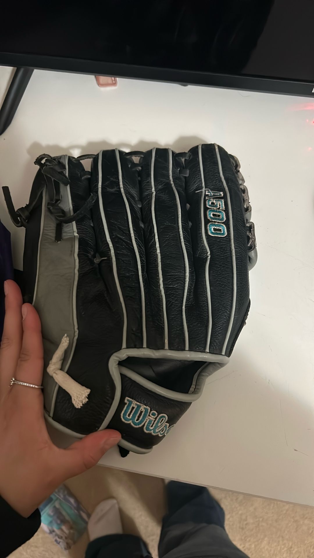 Wilson 2nd Base Glove Softball Fast Pitch Glove