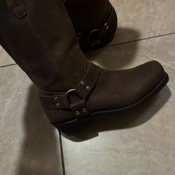 Cody James Motorcycle Boots  Like New 
