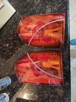 01 to 2011 Ford Ranger Custom Tail lights