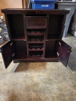 12 Bottle Wine Cabinet