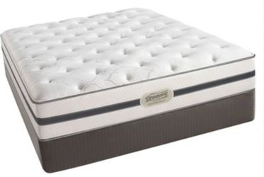 Beautyrest Queen Mattress + box spring