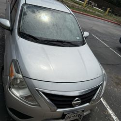 2018 Nissan Versa