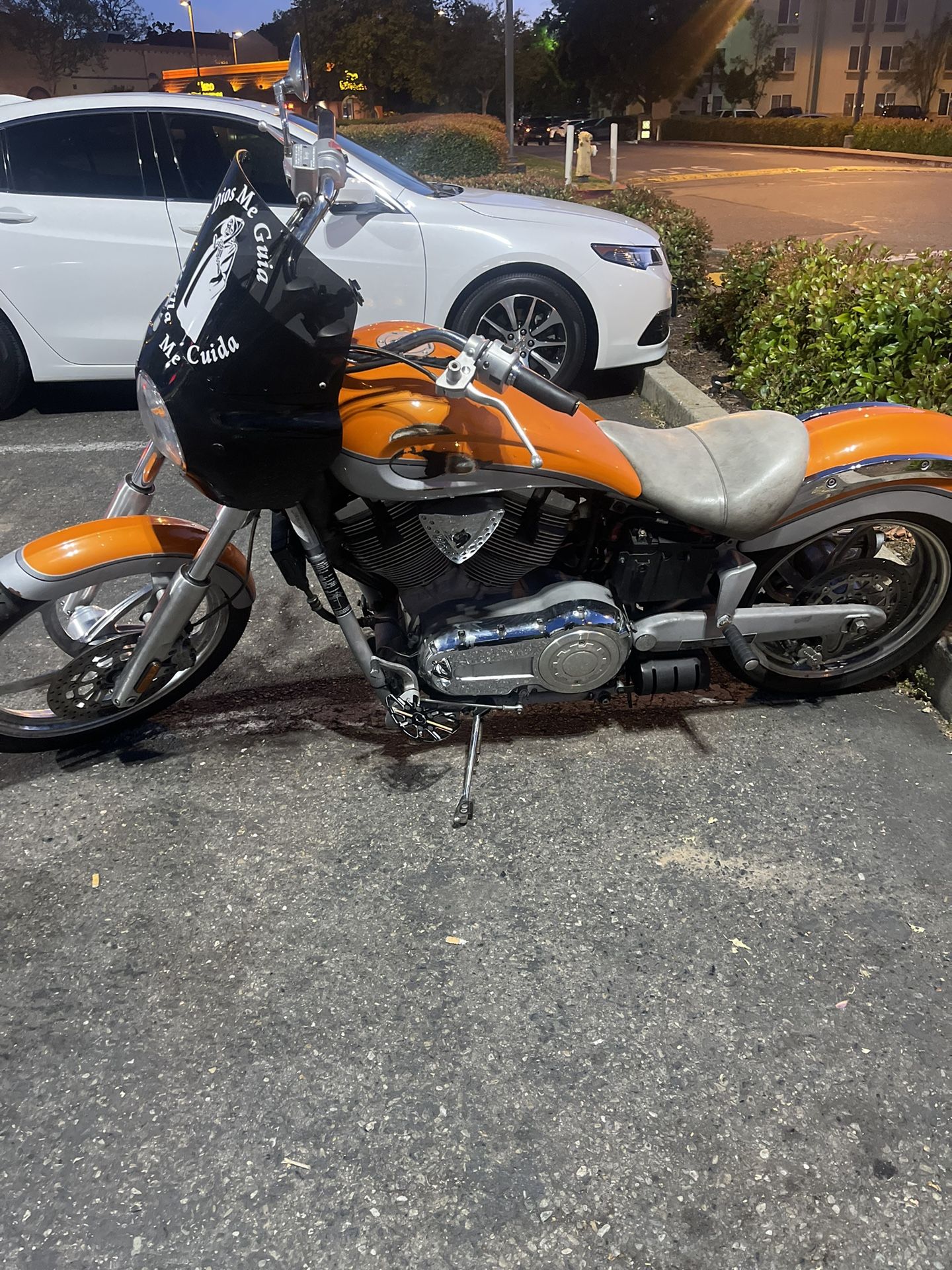 2004 Victory Vegas