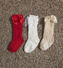 Infant thigh high Socks w/bow