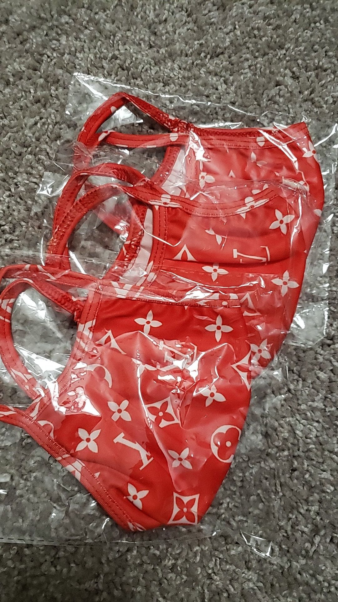 Designer face mask no filter L V