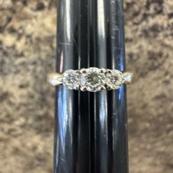 14k Past Present Future Ring Size 8