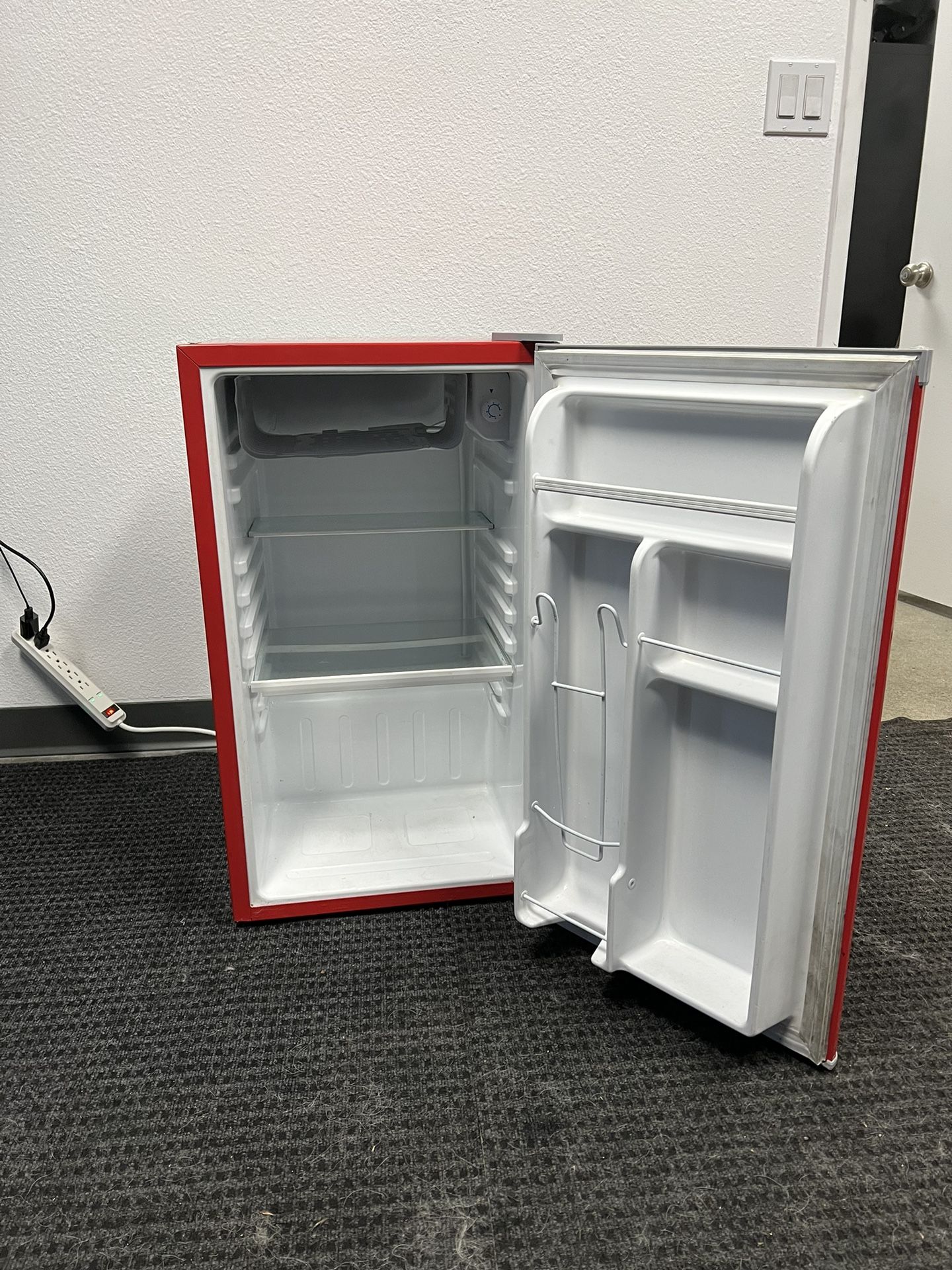 Mini Fridge for Sale in Oceanside, CA OfferUp