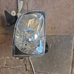 2001 To 2003 Toyota Tacoma Right Headlight