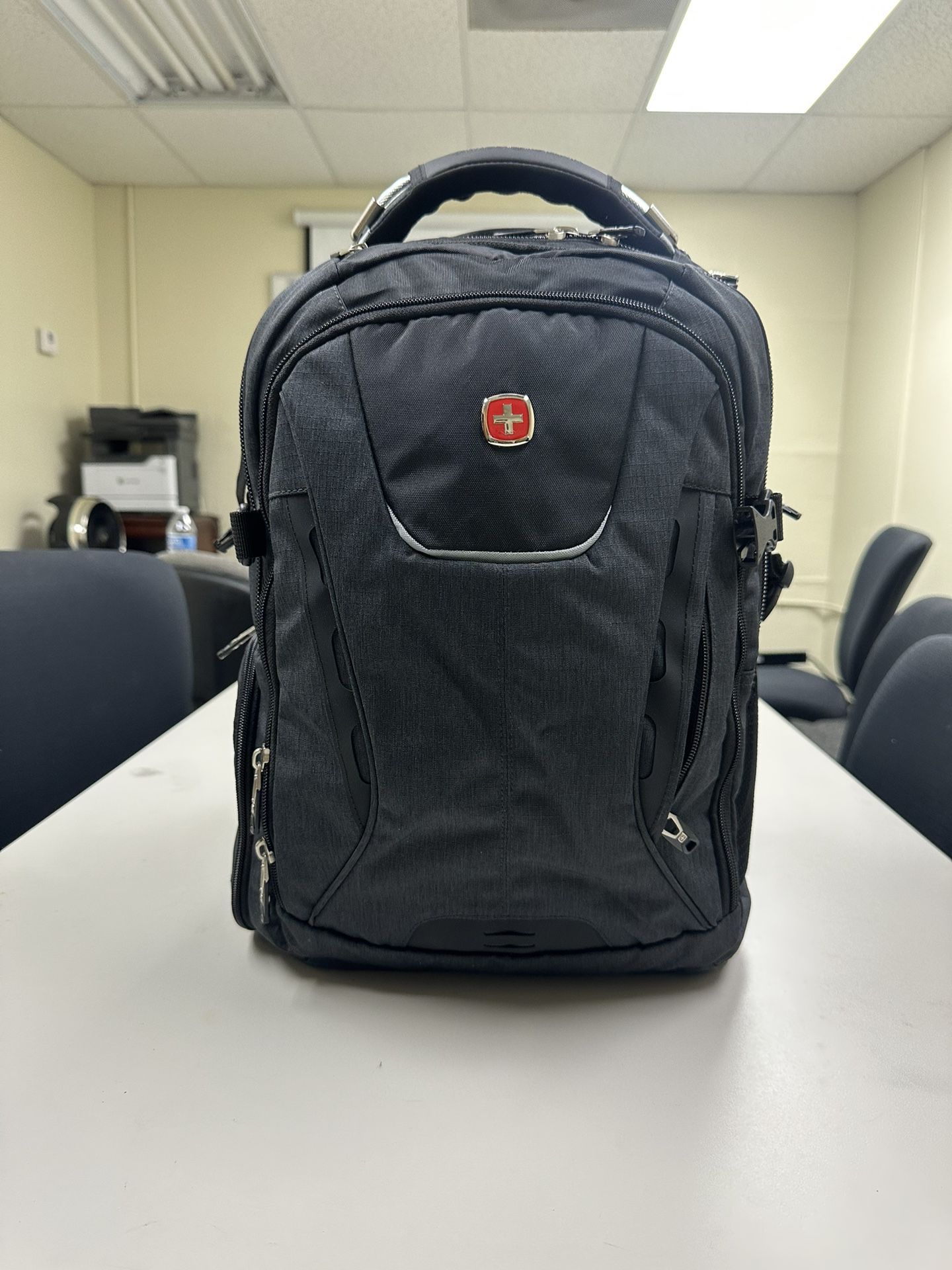 Swiss Gear USB ScanSmart TSA Laptop Backpack