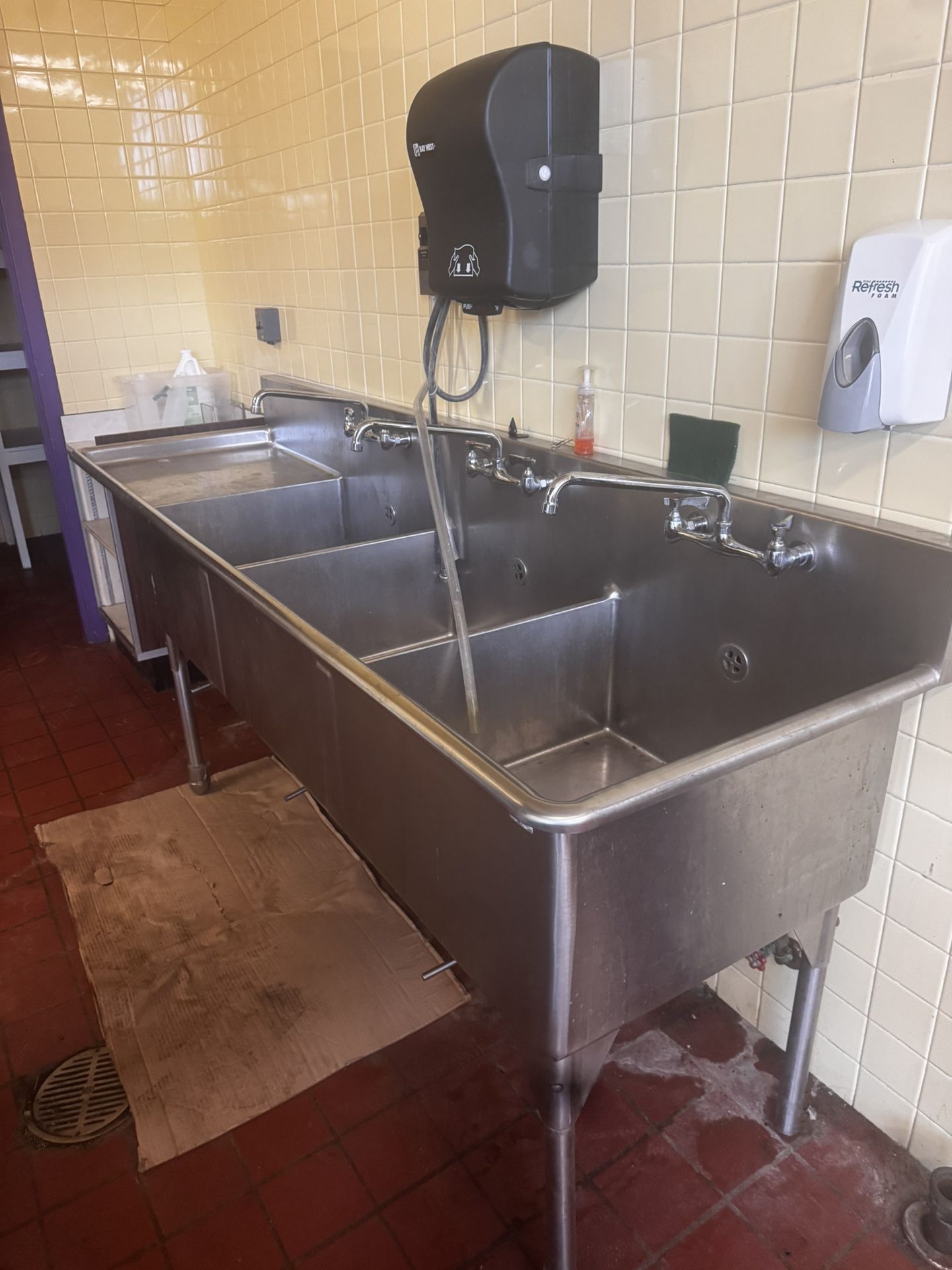 3 Tub Restaurant Sink