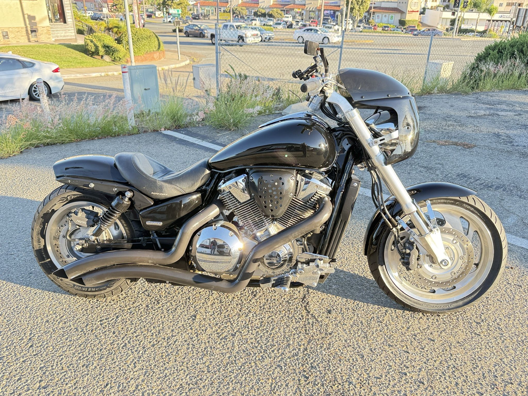 2002 Honda VTX 1800 LOW MILES!!!