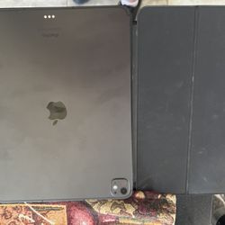 iPad Pro 13”