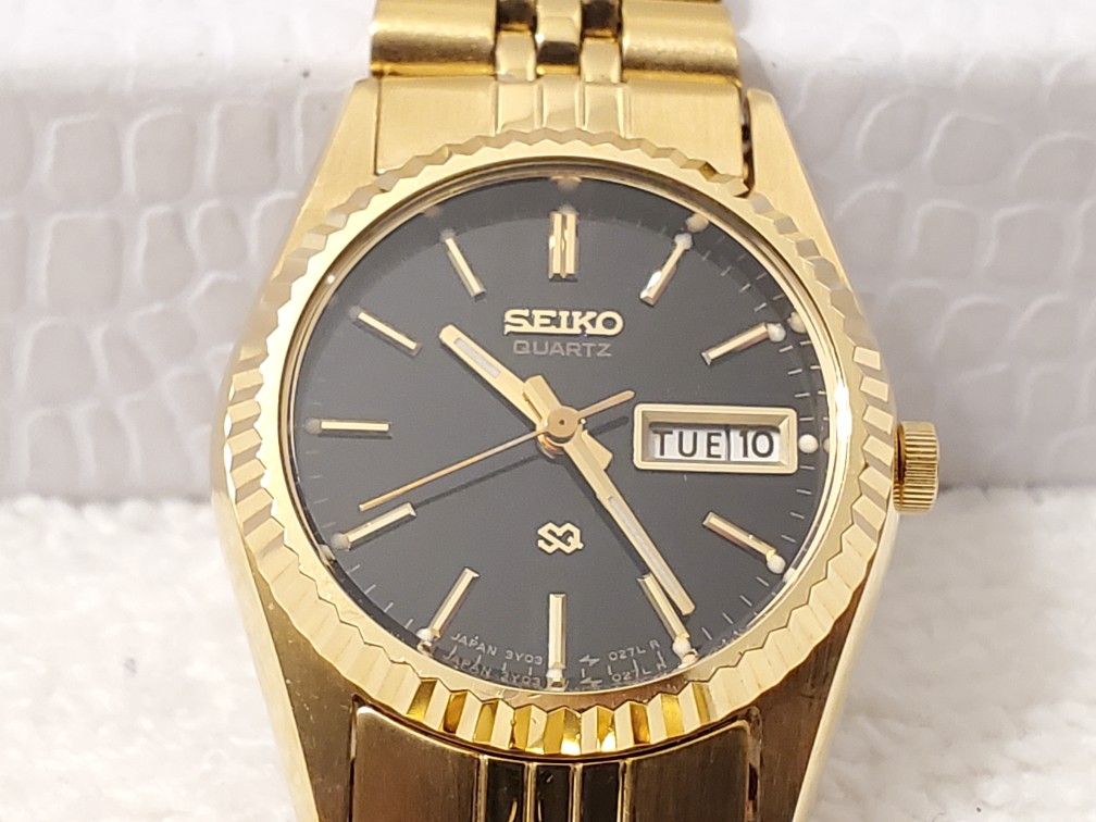 Vintage Seiko SQ Women's Gold Tone Quartz Watch Day Date Black Dial One Jewel Presidential