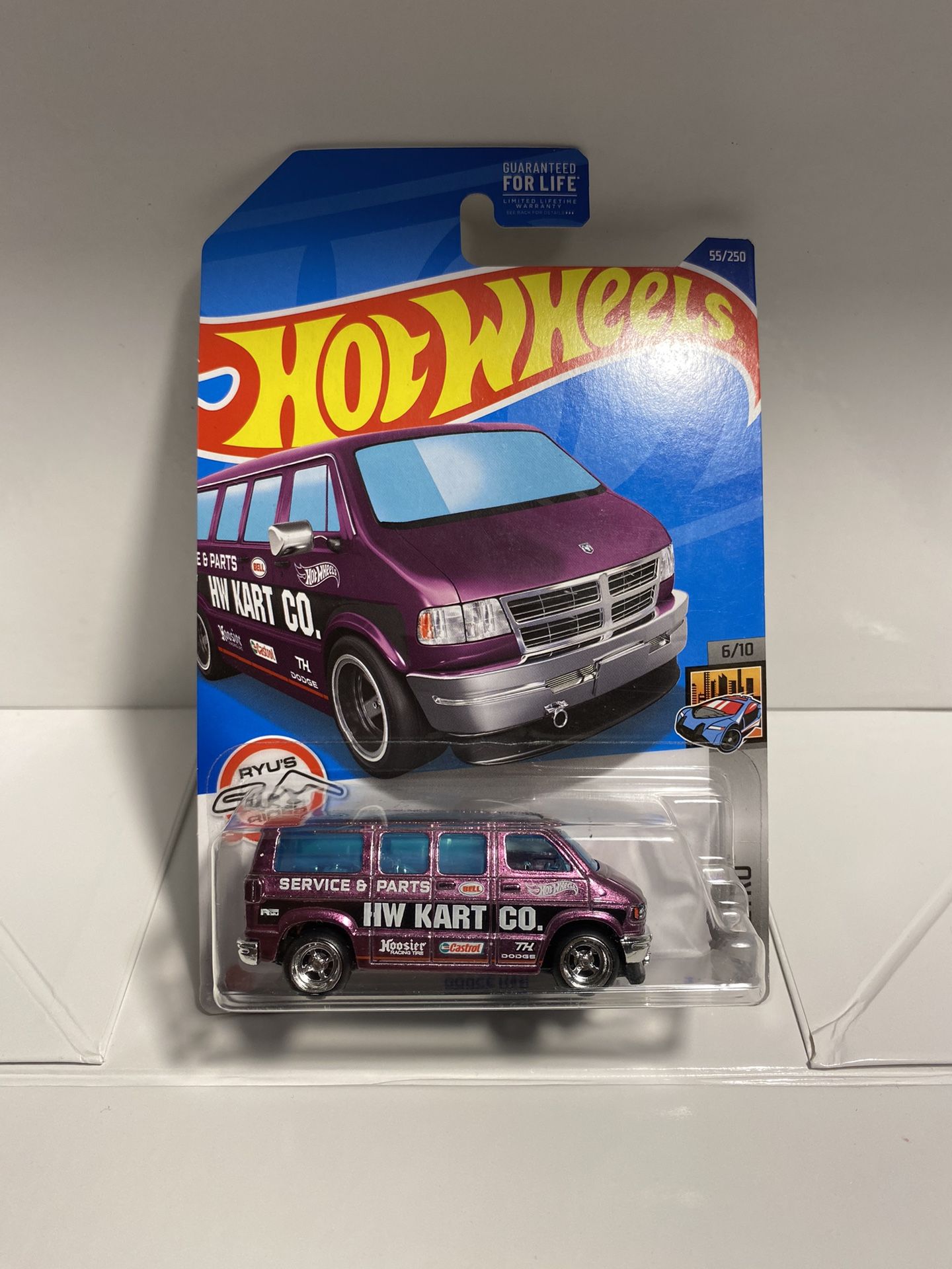 Hot Wheels Dodge Van Super Treasure Hunt