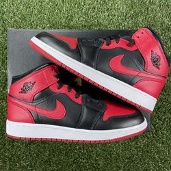 Jordan 1 Mid Banned Size 7Y