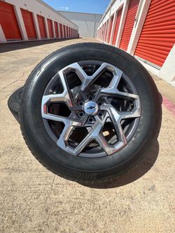 20s Chevy Gmc At4 Rims Rines Wheels 6lug 6x139.7 Oem