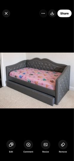 Gray Diamond Tufted Twin Daybed w/ Pull-Out Trundle