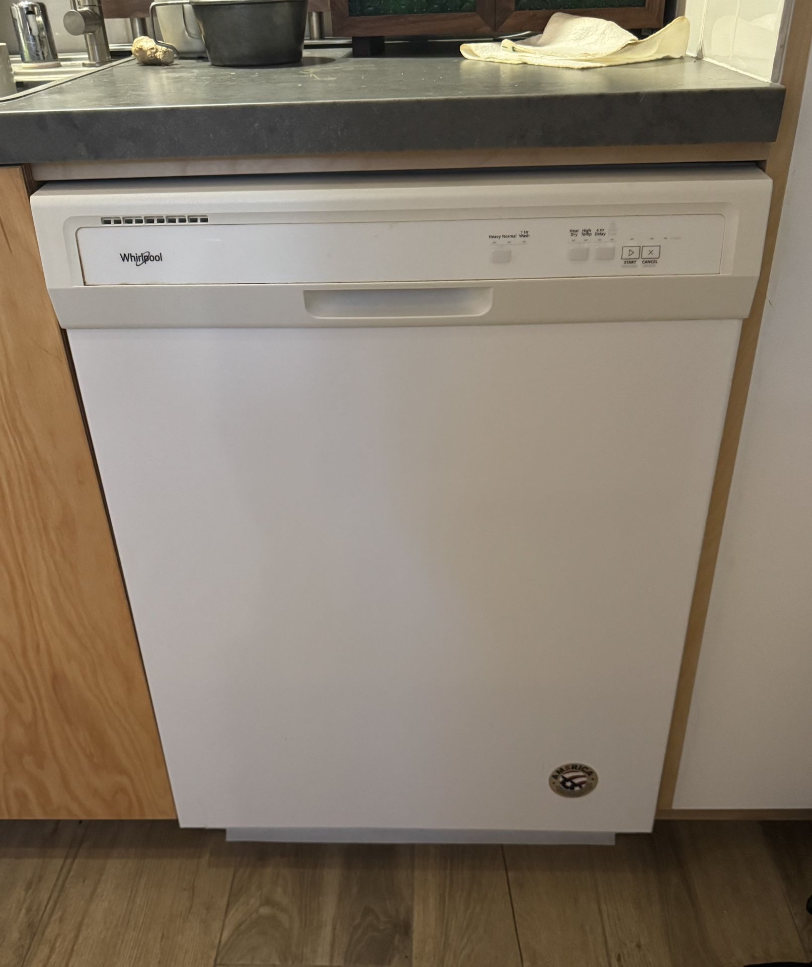 Whirlpool Dishwasher 