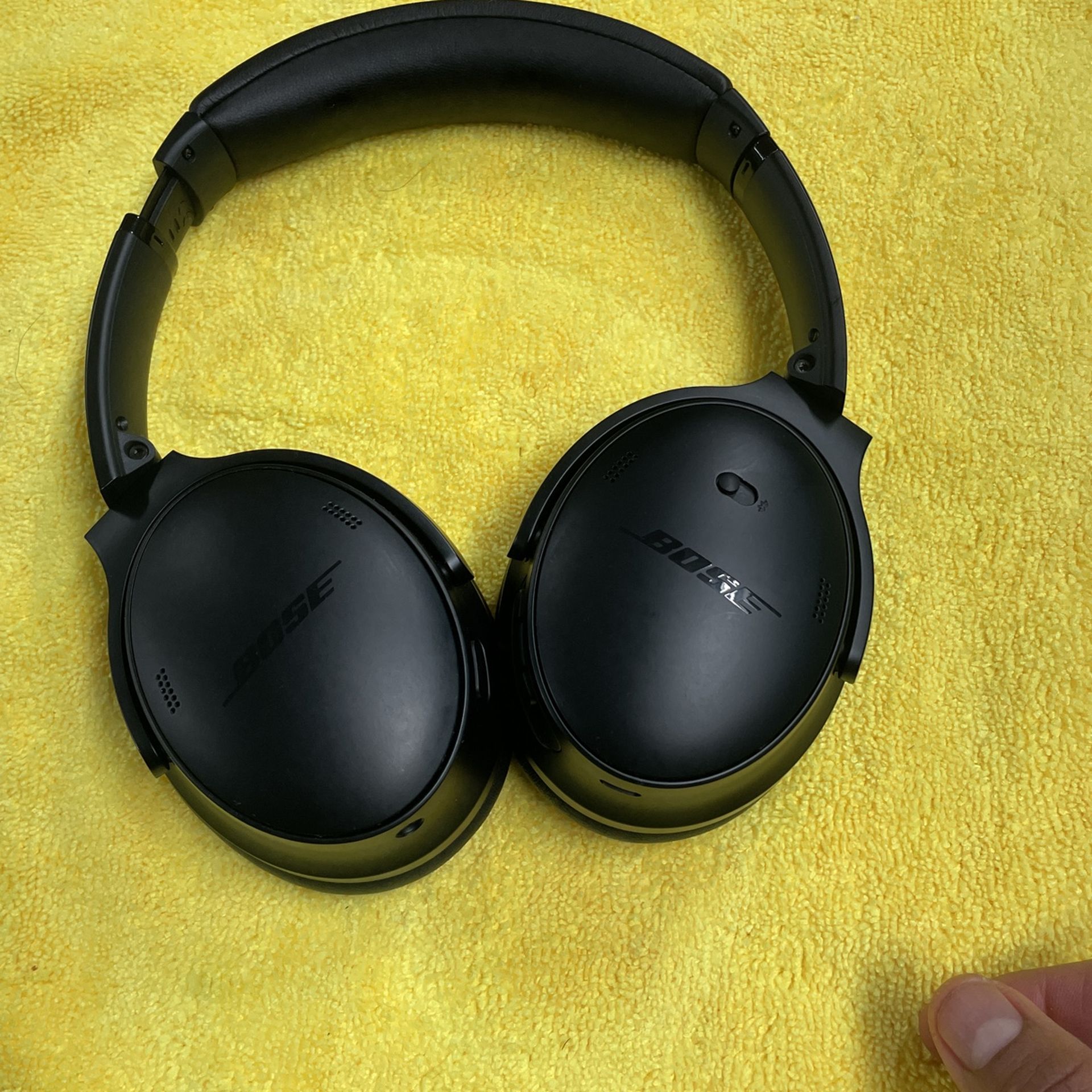 Bose Quiet Comfort SC Headphones $150