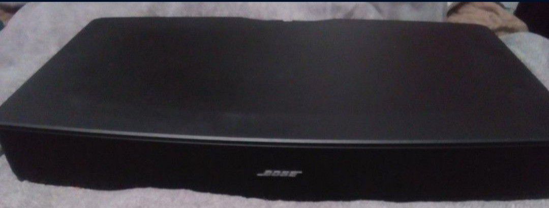 BOSE SOLO TV SOUND SYSTEM  With Bose REMOTE and Power Cord in Good condition.  CONNECT TO TV WITH optical digital audio cable, Coaxial digital audio, 