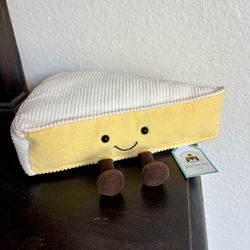 NWT Jellycat Brie Cheese Amusables