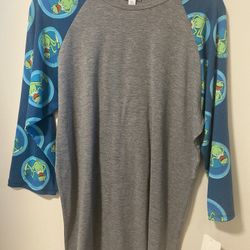 Lularoe - Disney, Randy, Heathered grey with Teal sleeves with Kermit the frog face, Size X Large