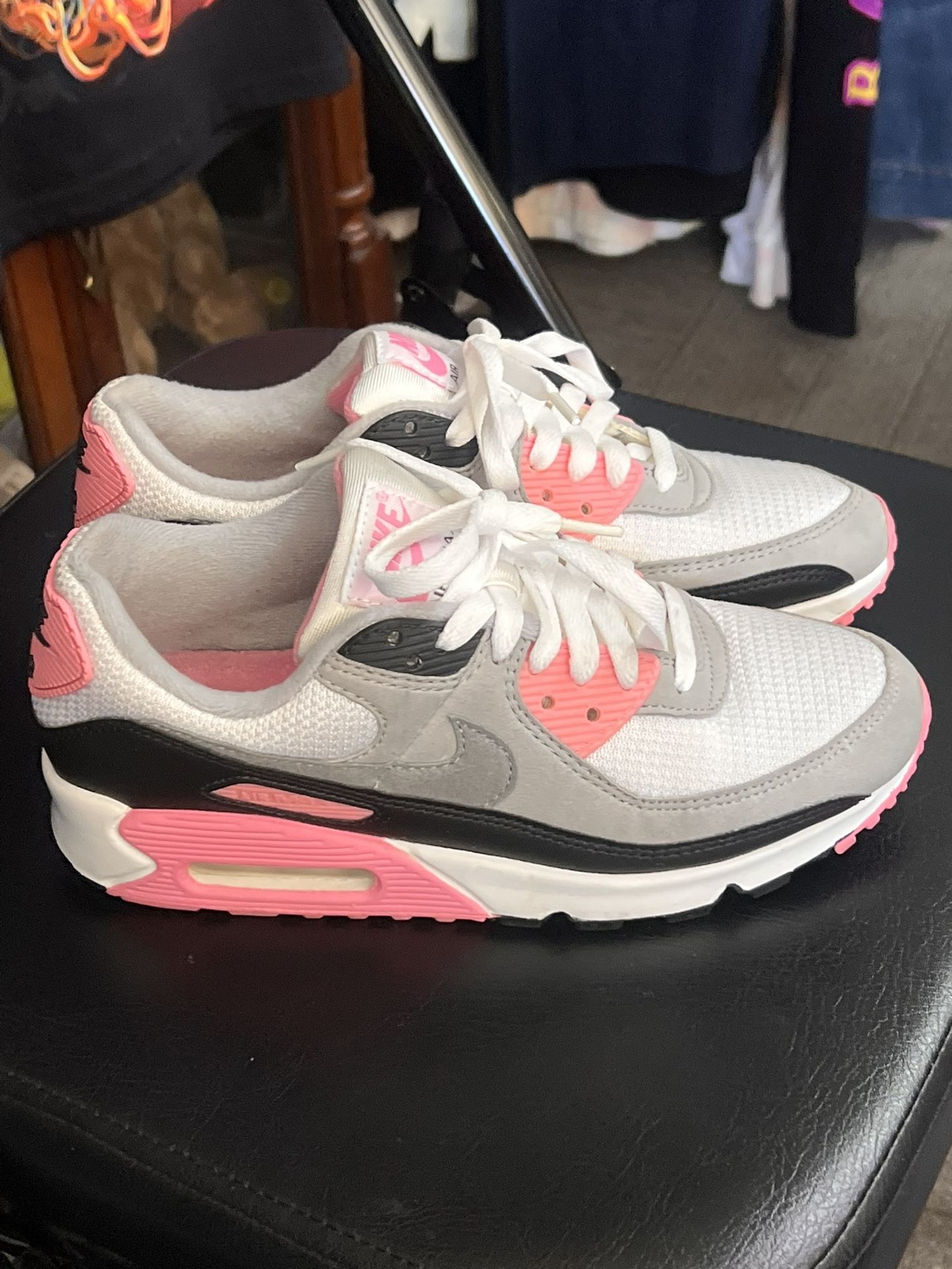Size 7- Nike Air Max 90 Pink Concord