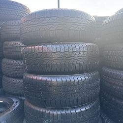 Set Of Bridgestone 235/60/16 Semi New 98% Tread Life 