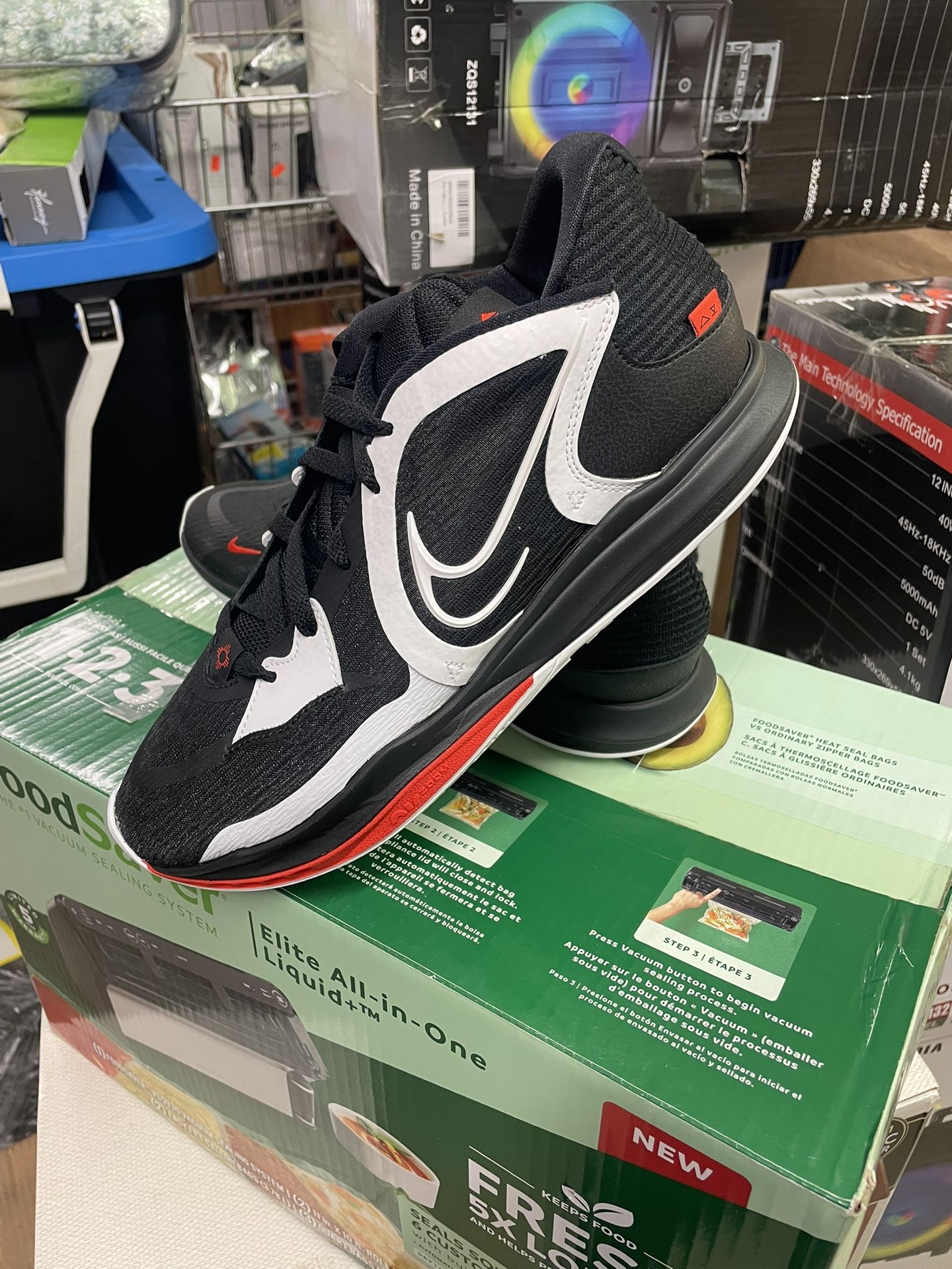 Kyrie Low 5 EP 'Bred' Size 10 Men