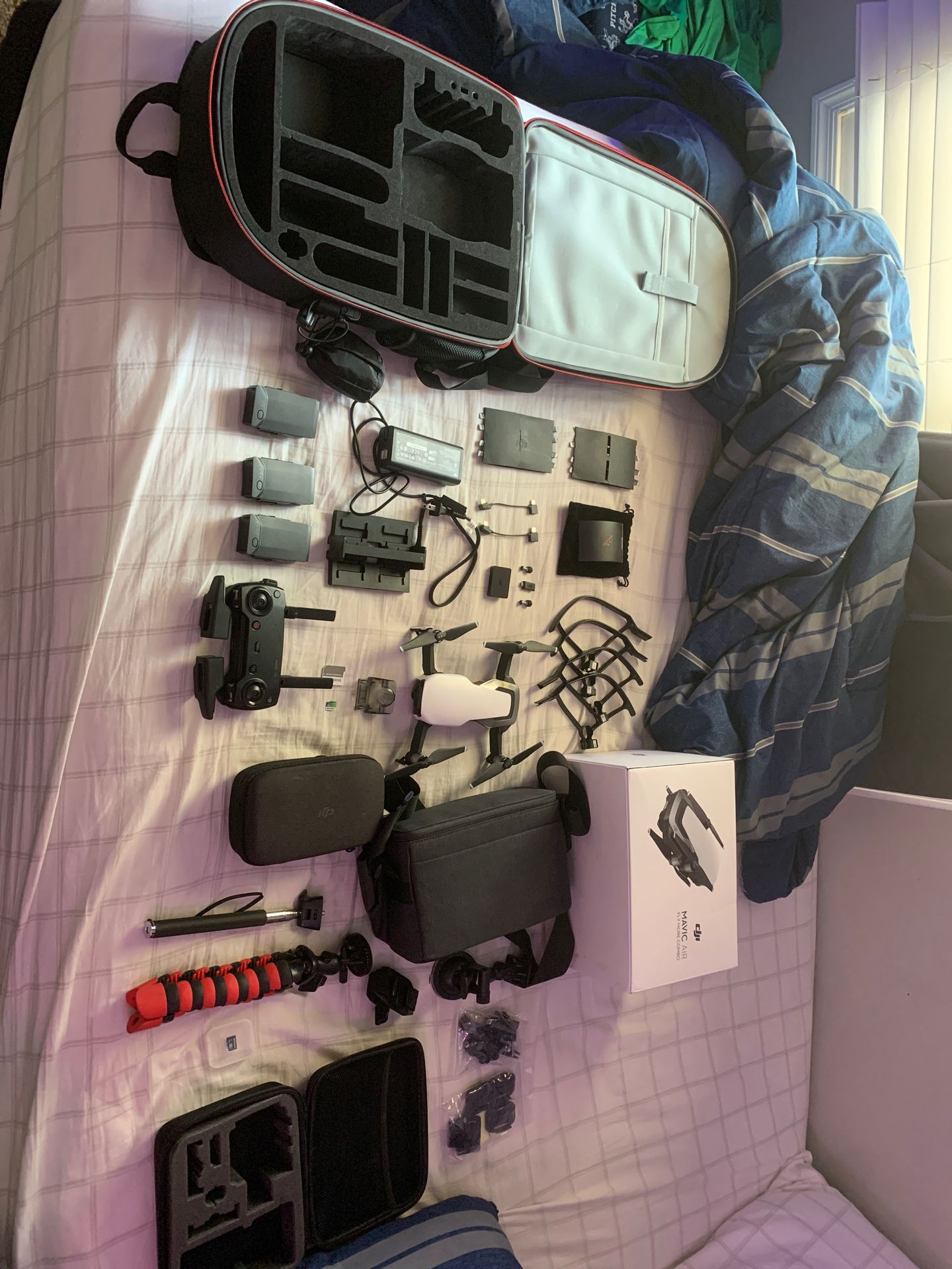 DJI Magic Air Fly More Combo, Drone backpack, extra batteries, all accessories (and free stuff if you come pick it up)