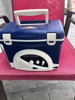 Vintage coolers with a built in am fm radio