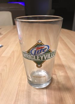 Wrigleyville Miller Lite glass