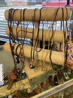 Mens and women’s necklaces