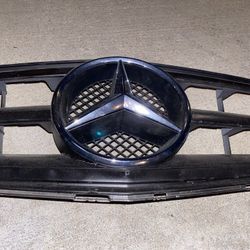 mercedes grill