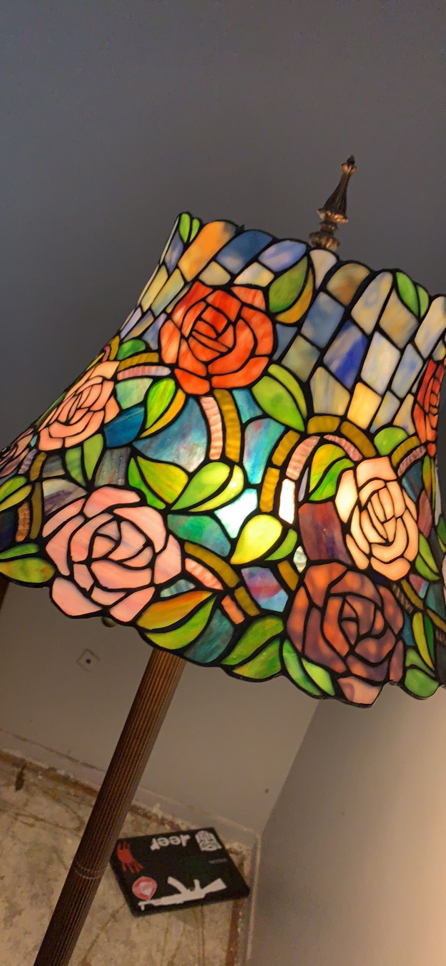 Beautiful Stainglass lamp