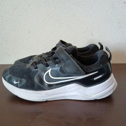 Nike size 3y