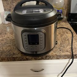Instapot Pressure Cooker