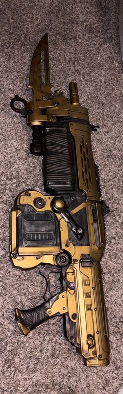 Gears of war Retro Replica Gold edition