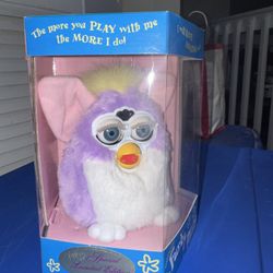 Vintage Furby Pink And White Special Edition Perfect Box 