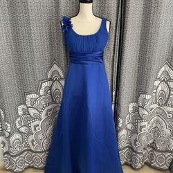 David’s Bridal Royal Blue Formal Dress – Prom/Bridesmaid Size S/M (6)
