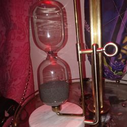 hour glass