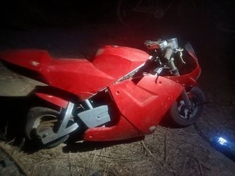 Gas powered pocket bike