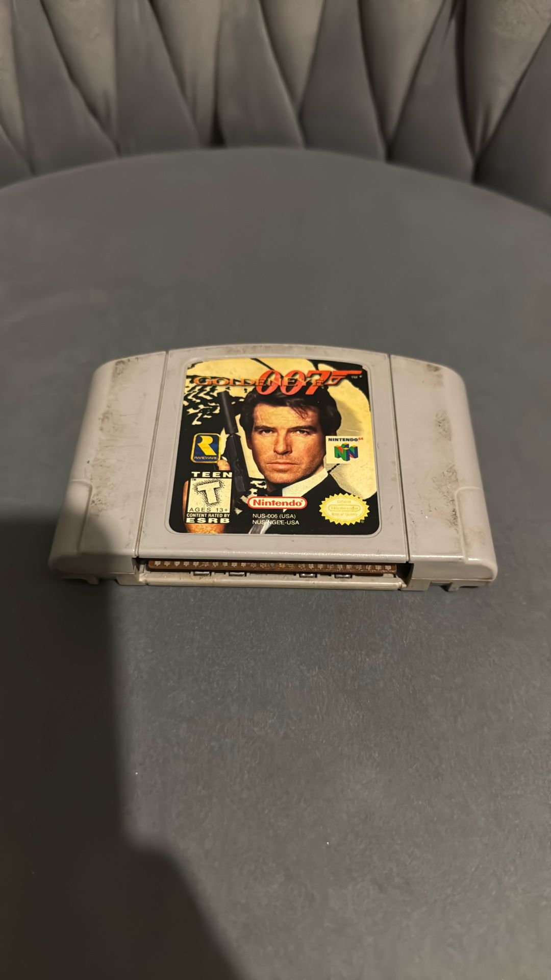 Golden Eye 007 Nintendo 64