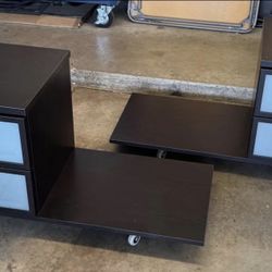 2 Side Tables On Wheels $40 For Both Like New Gilbert And Ray Rd. Check All Pics And Offers.