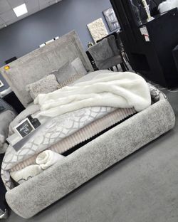 ✨️4pc Queen, King Bedrooms ✨️ Furniture Sectionals, Dining Avail