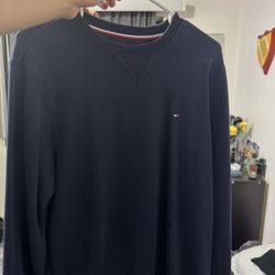 Tommy Hilfiger sweater
