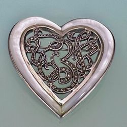 Solid 33.2g Sterling Silver Mother of Pearl Marchese Large Pendant/Brooch