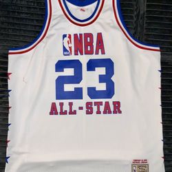 Mitchell & Ness Authentic Michael Jordan 1985 All-Star Jersey 