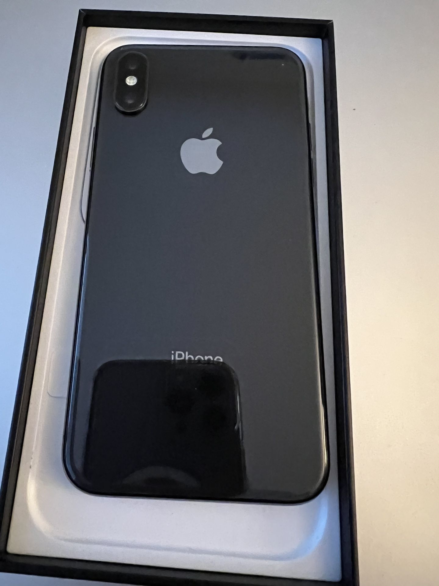 Iphone X 256GB ANY CARRIER JET GREY